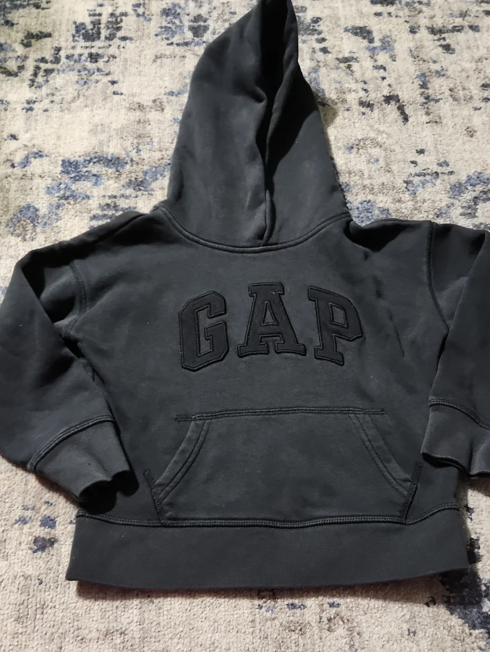 💘 GAP Black Kids Hooded Sweatshirt with Raised Logo